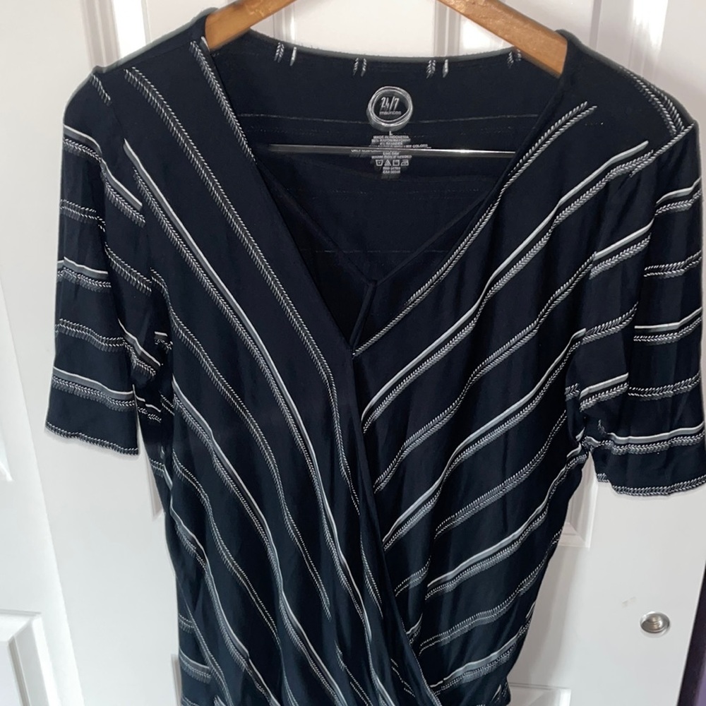 Maurice’s top